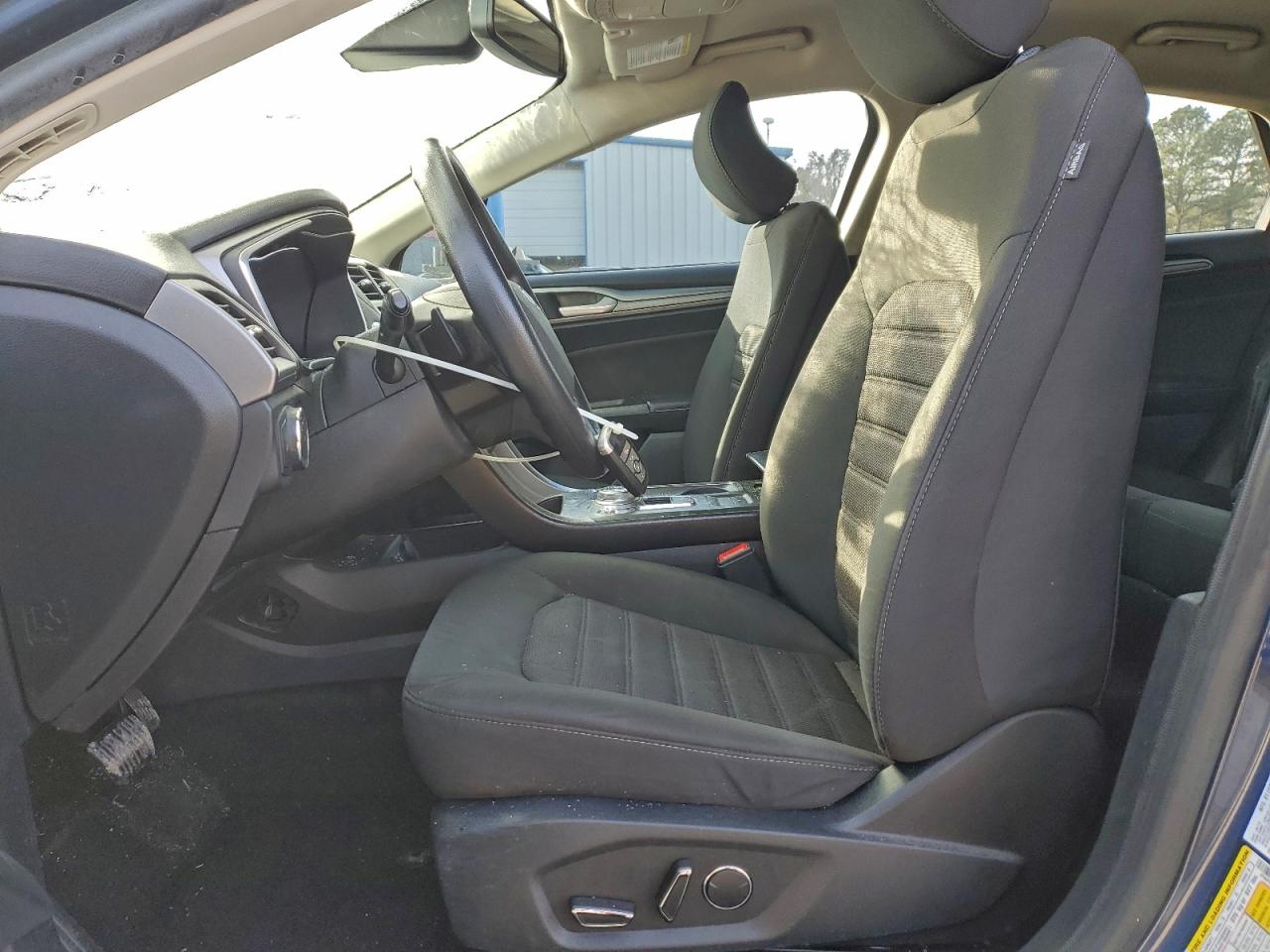 2019 FORD FUSION SE photo 7