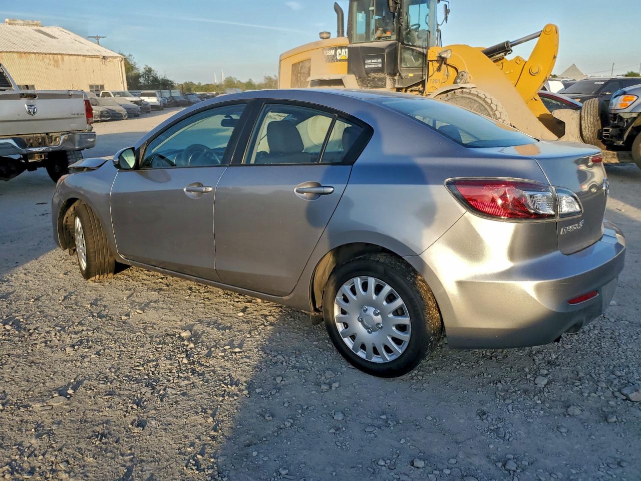 2013 MAZDA 3 I photo 2