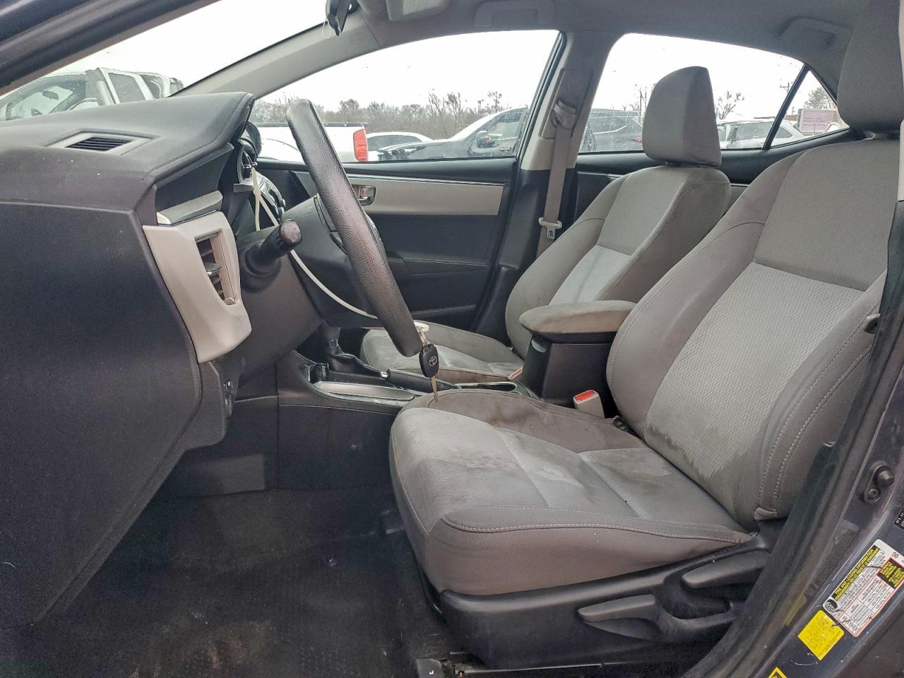 2016 TOYOTA COROLLA L photo 7