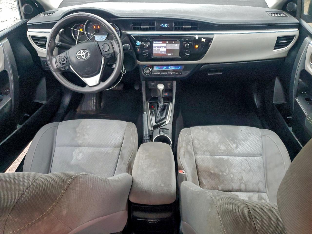 2016 TOYOTA COROLLA L photo 8