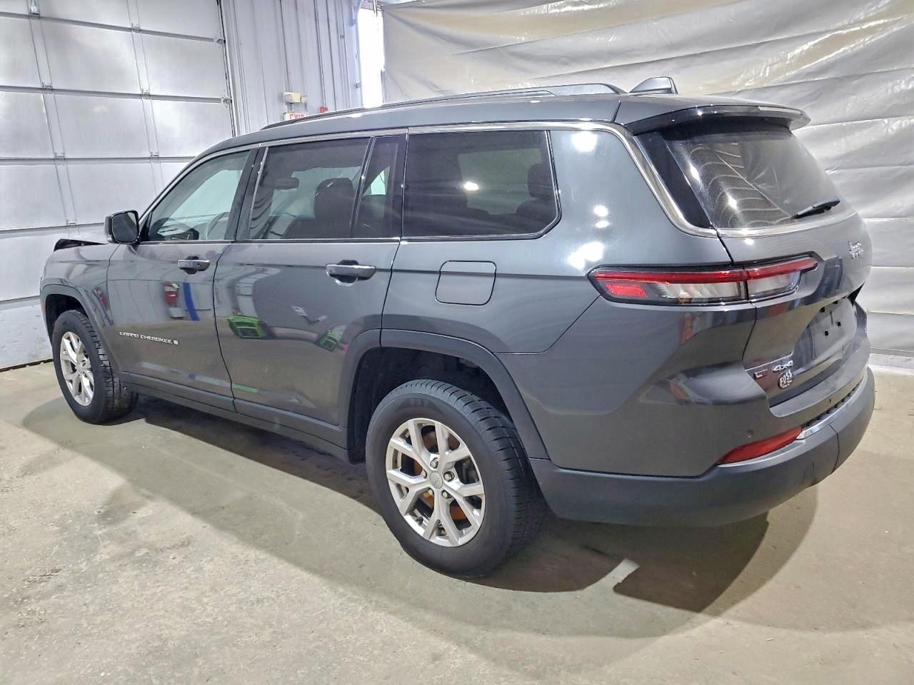 2022 JEEP GRAND CHEROKEE L LIMITED photo 2