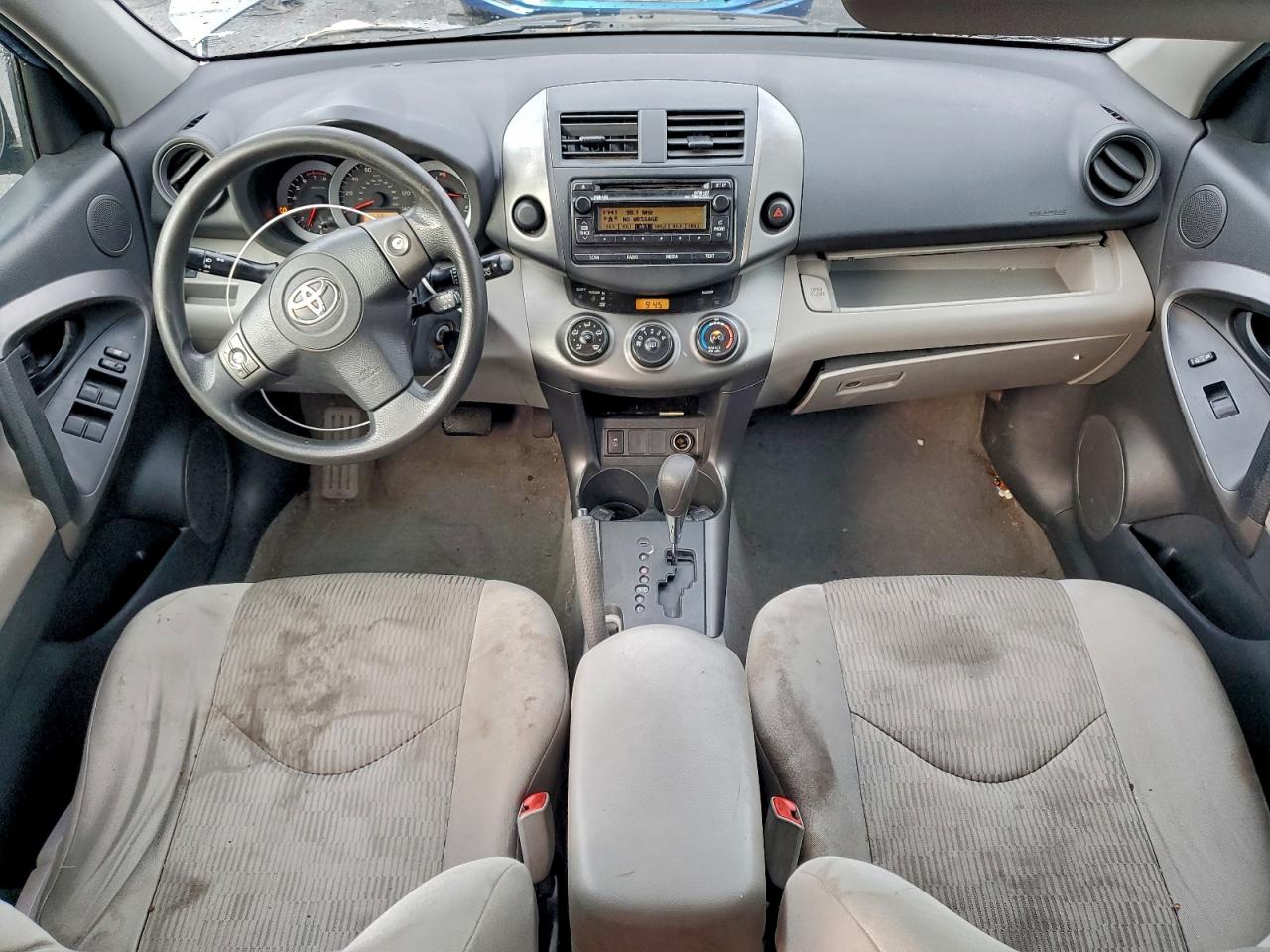 2012 TOYOTA RAV4 photo 8