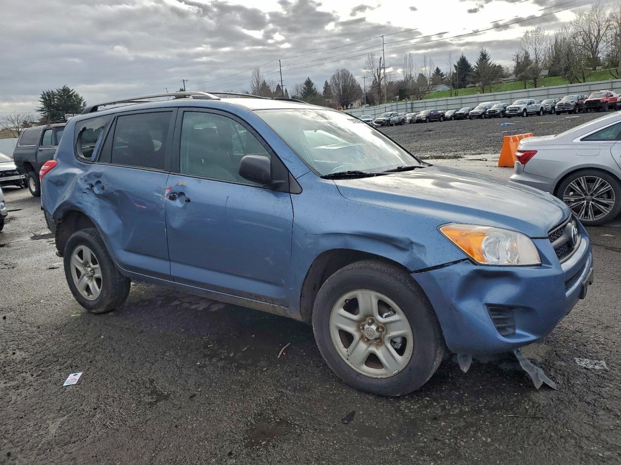 2012 TOYOTA RAV4 photo 4