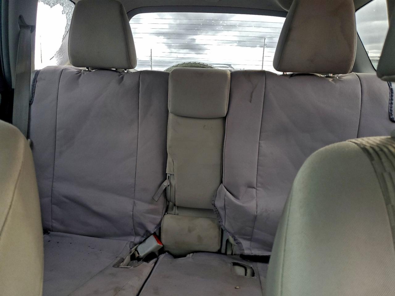 2012 TOYOTA RAV4 photo 10