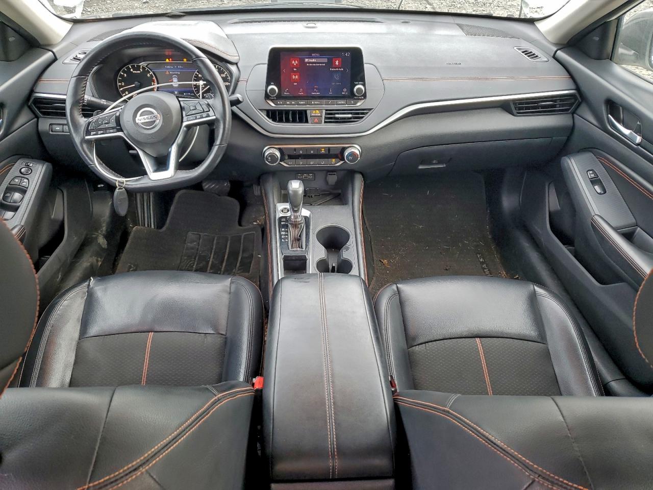 2019 NISSAN ALTIMA SR photo 8