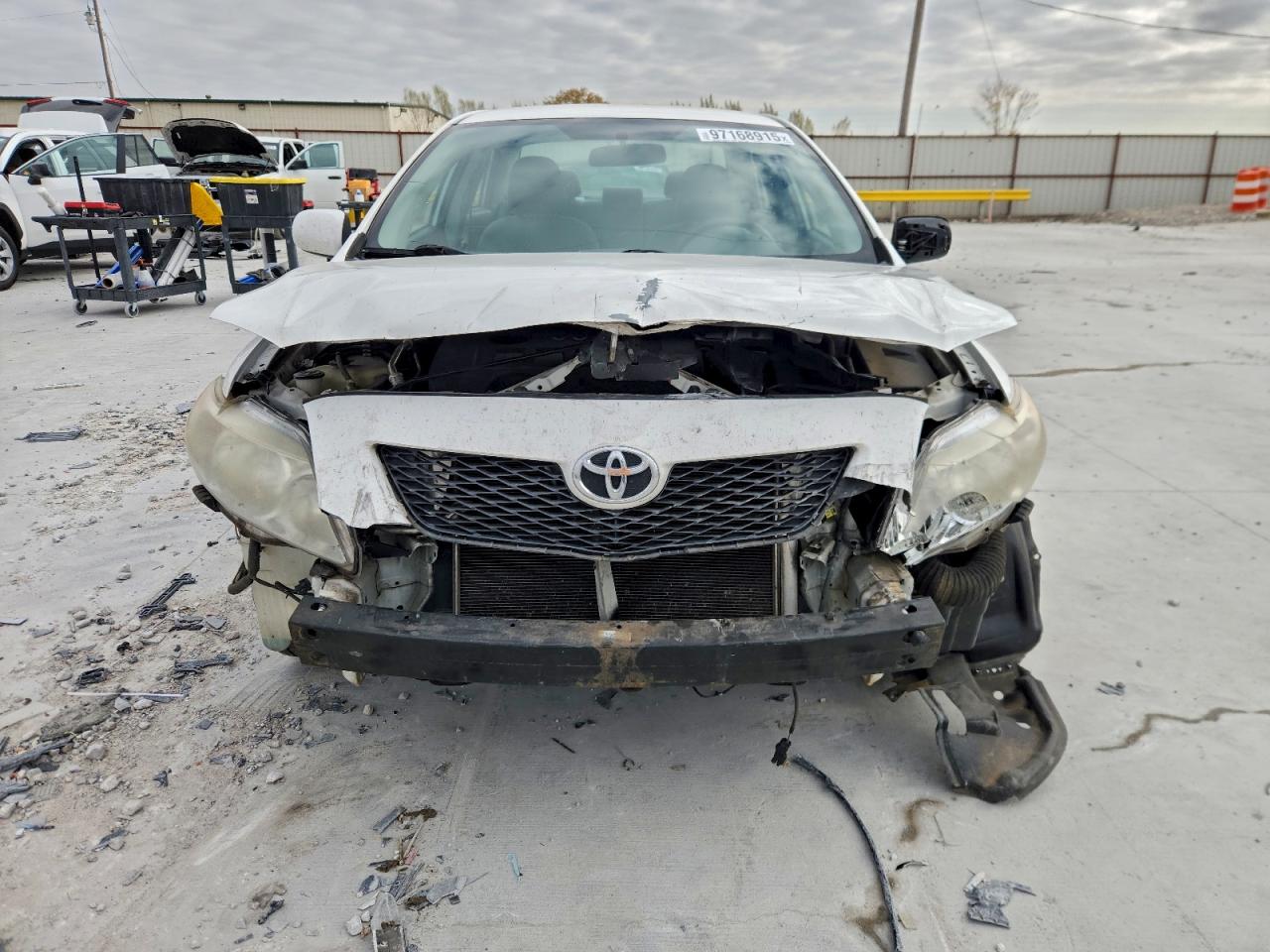 2010 TOYOTA COROLLA BASE photo 5