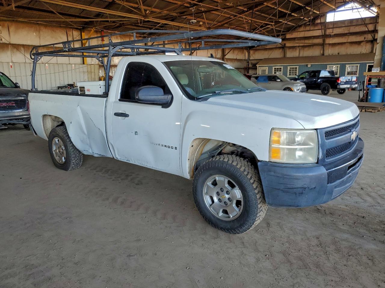 2009 CHEVROLET SILVERADO C1500 photo 4