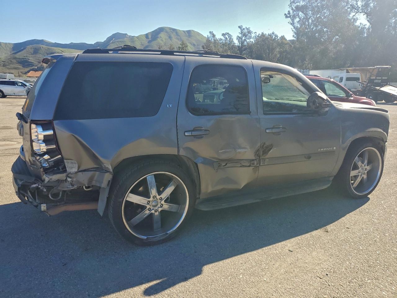 2007 CHEVROLET TAHOE C1500 photo 3