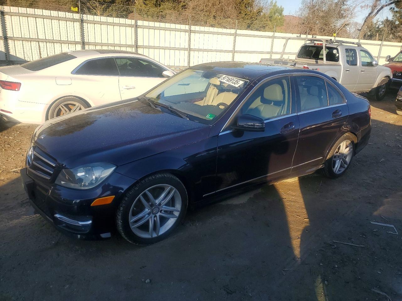 2014 MERCEDES-BENZ C