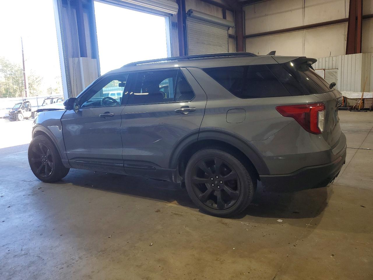 2021 FORD EXPLORER ST photo 3