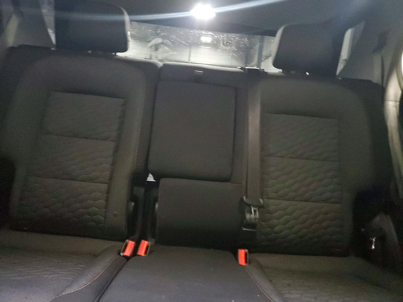 2020 CHEVROLET EQUINOX LT photo 10