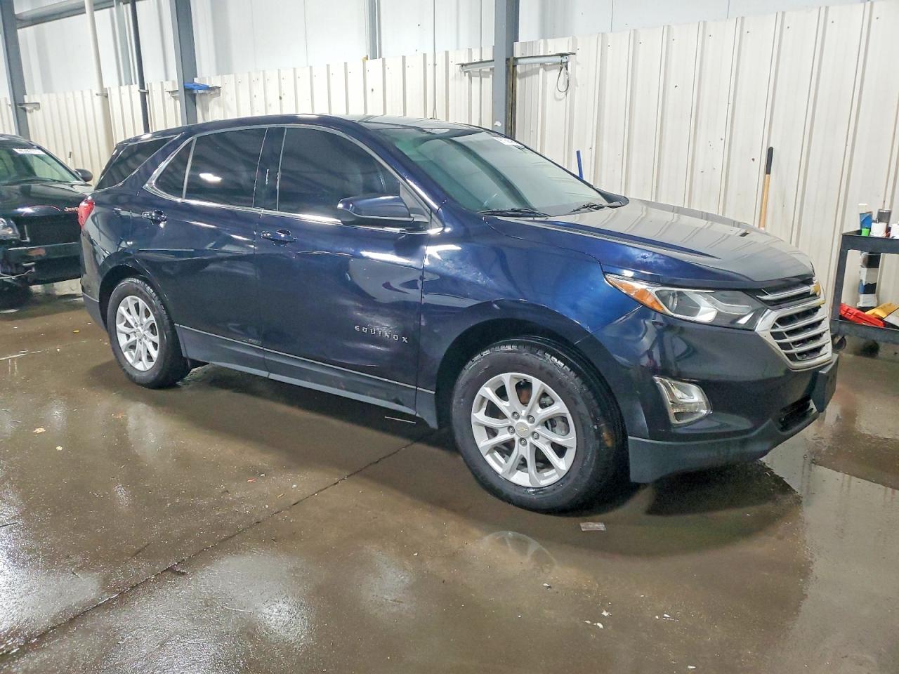 2020 CHEVROLET EQUINOX LT photo 4