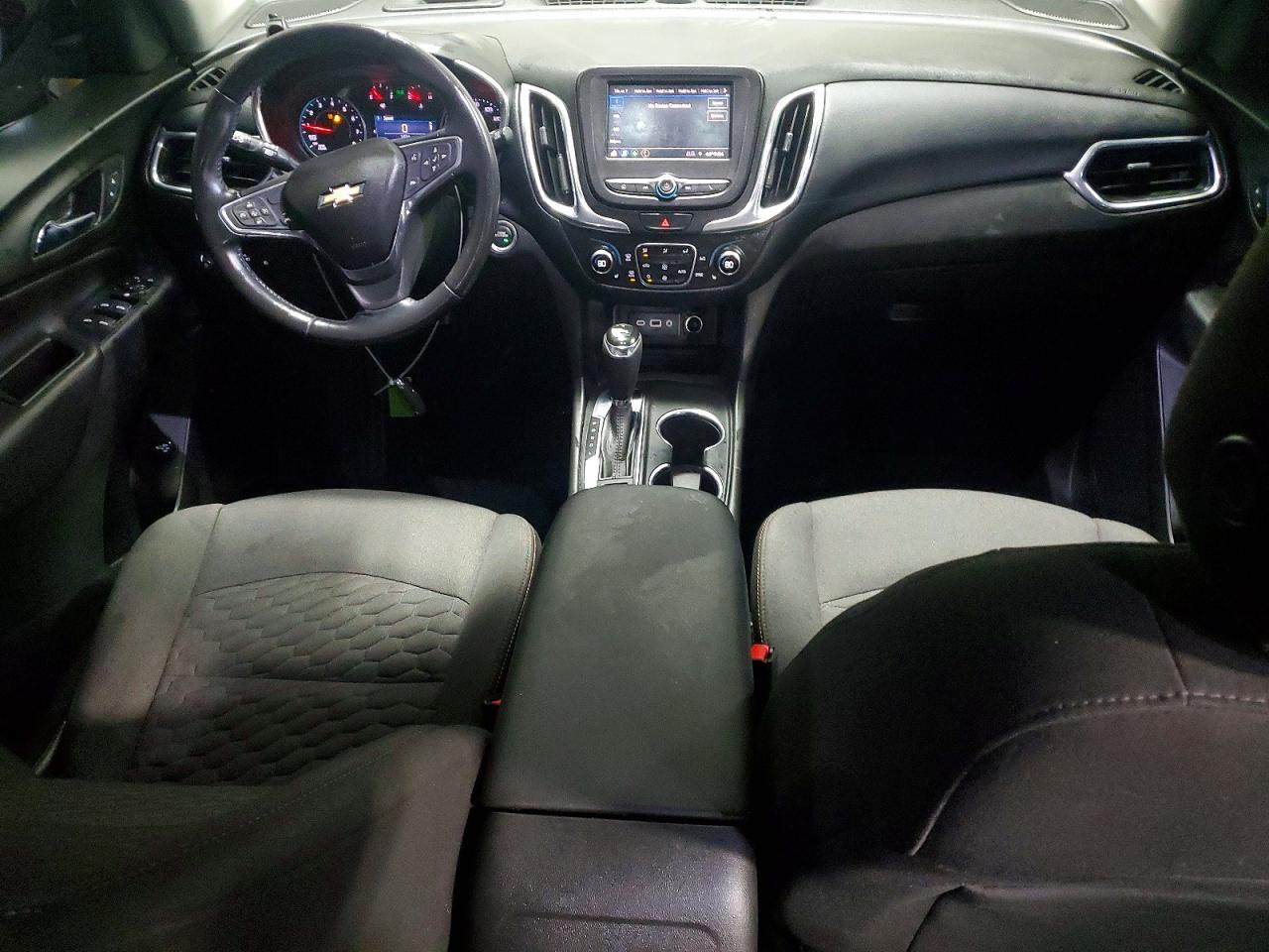 2020 CHEVROLET EQUINOX LT photo 8