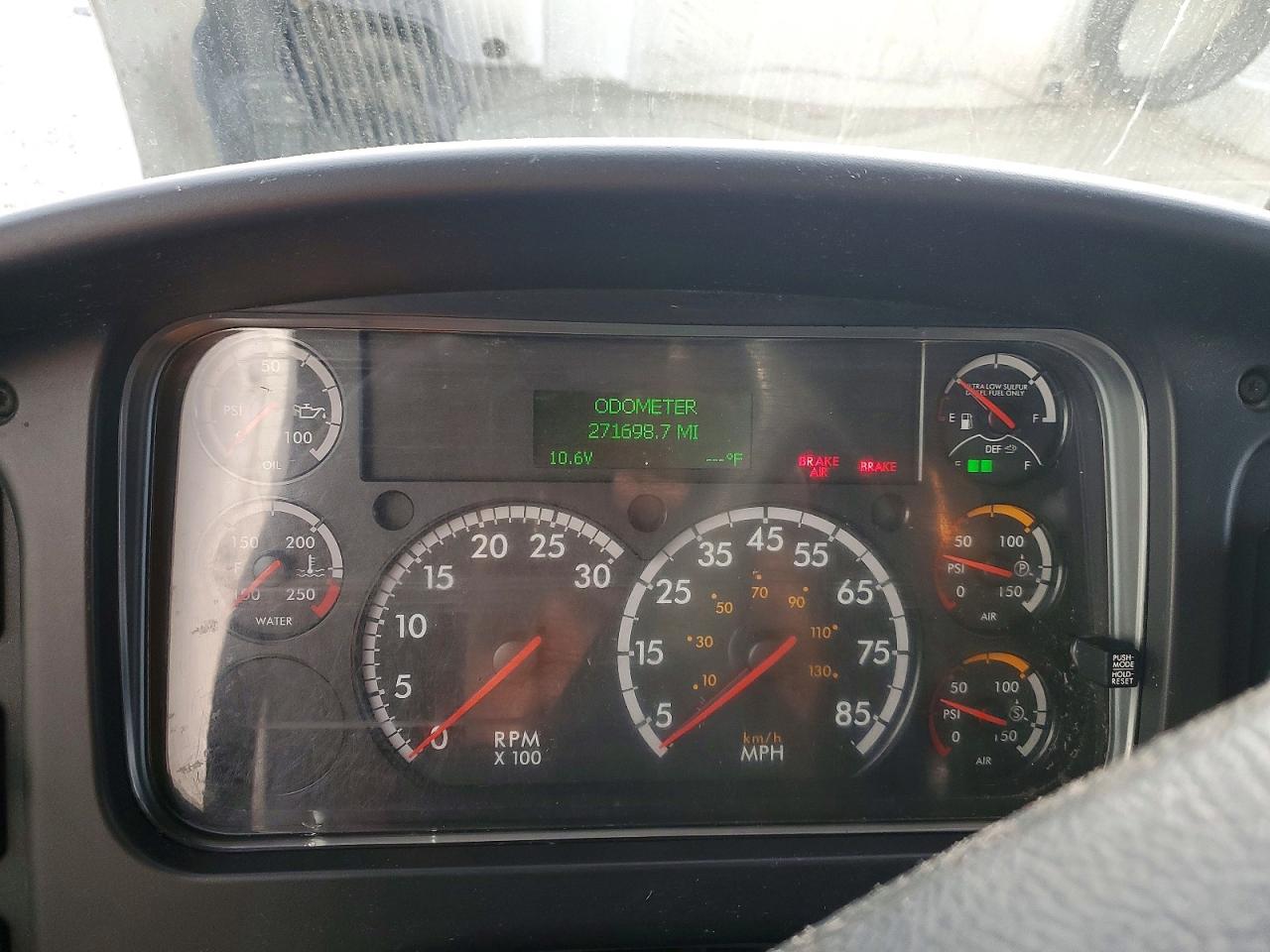 2020 FREIGHTLINER BUSINESS CLASS M2 BOX TRUCK photo 8