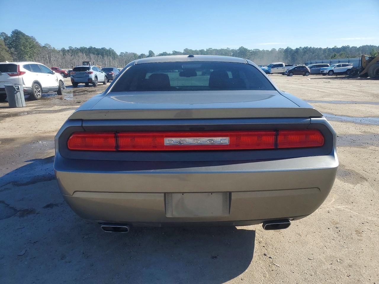 2012 DODGE CHALLENGER R photo 16
