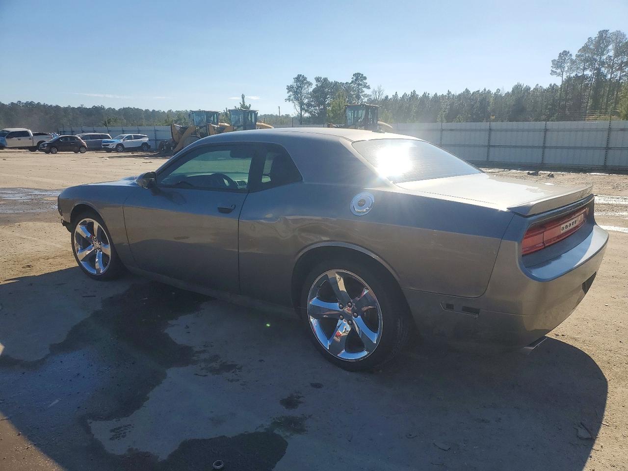 2012 DODGE CHALLENGER R photo 4