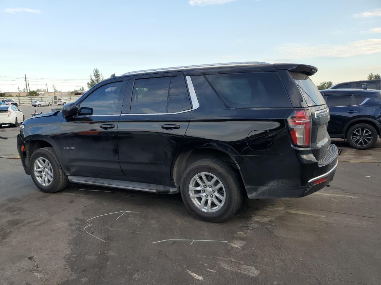 2022 CHEVROLET TAHOE C1500 LS photo 2
