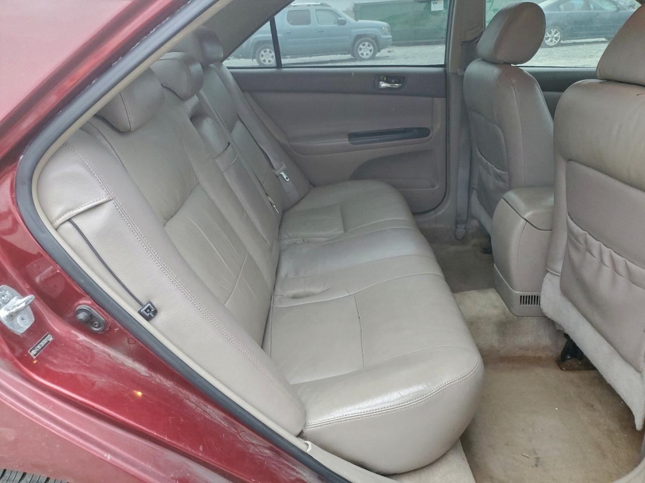 2006 TOYOTA CAMRY LE photo 10