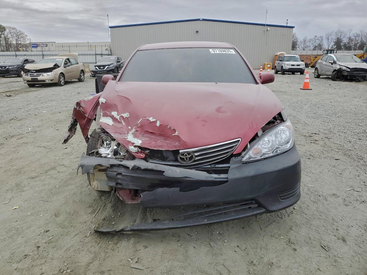 2006 TOYOTA CAMRY LE photo 5
