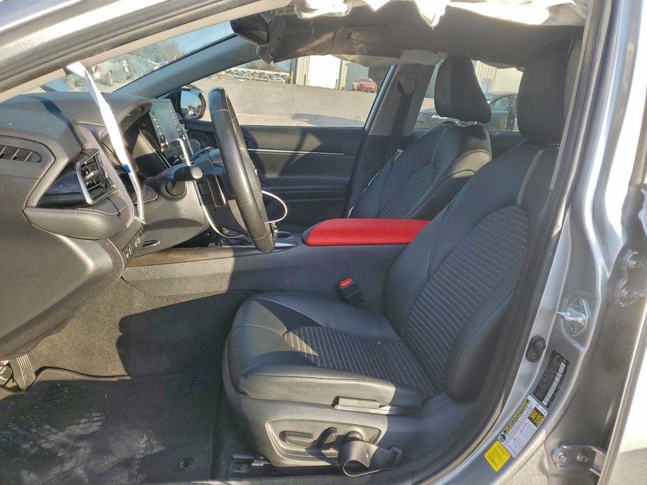 2023 TOYOTA CAMRY SE photo 19