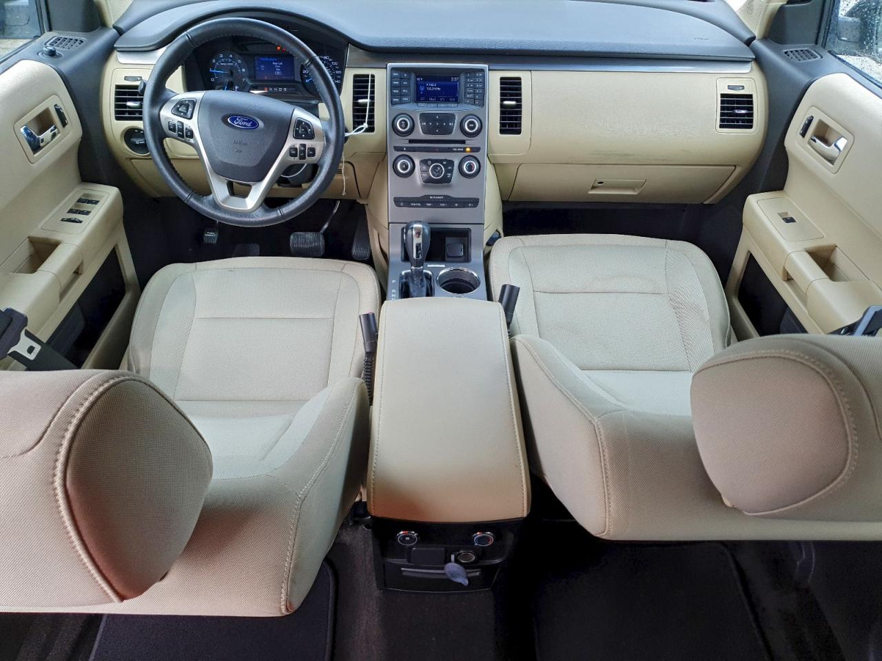 2016 FORD FLEX SE photo 8