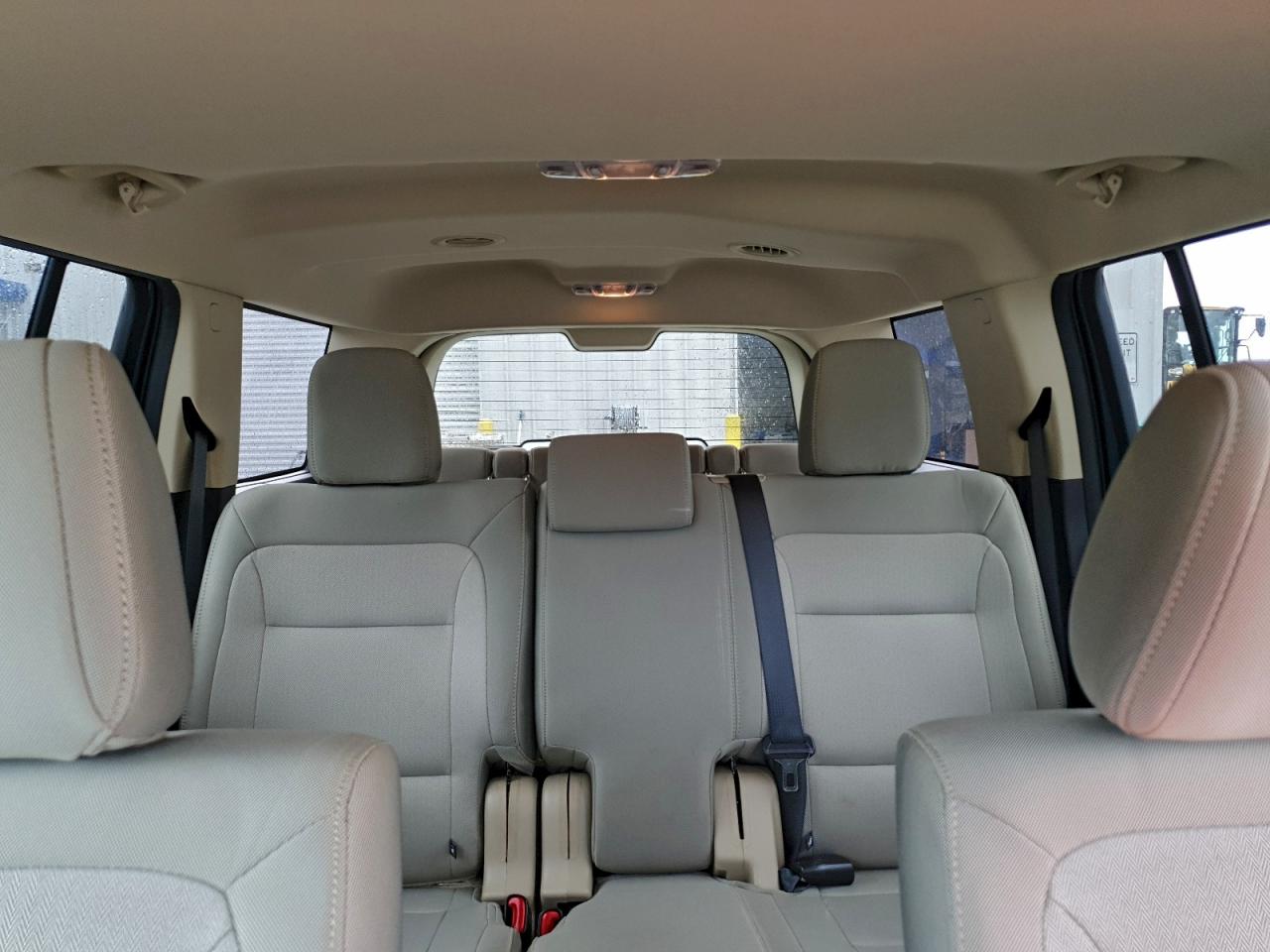 2016 FORD FLEX SE photo 10