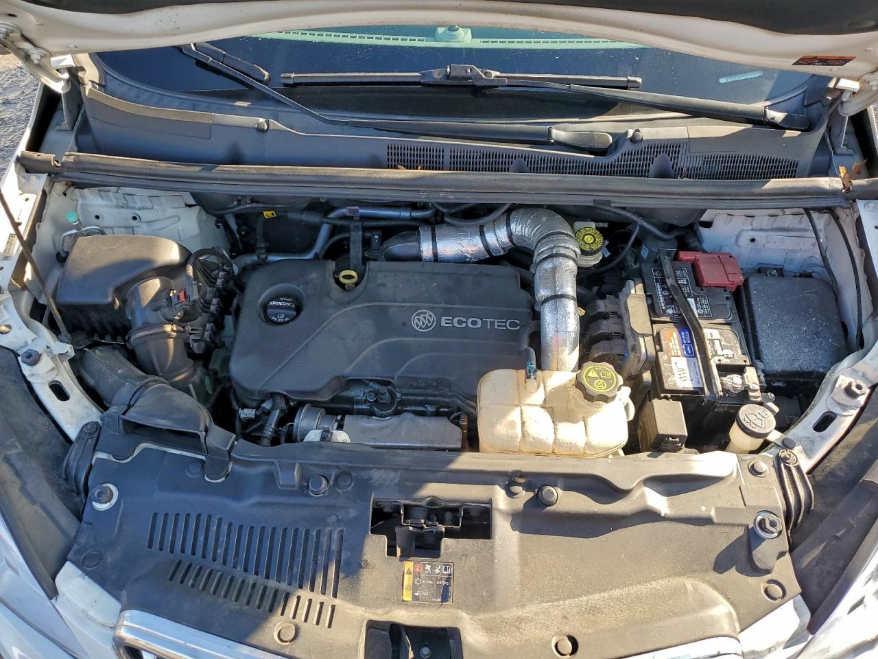 2016 BUICK ENCORE SPORT TOURING photo 12