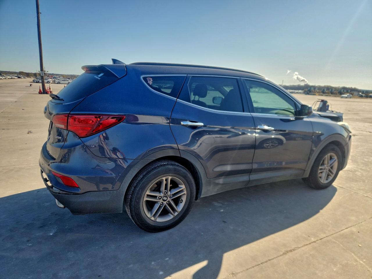 2017 HYUNDAI SANTA FE SPORT photo 3