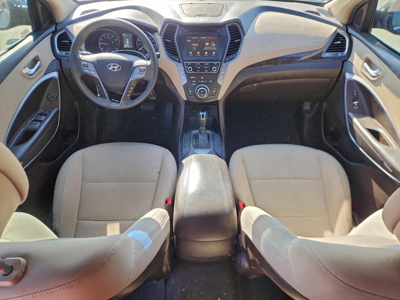 2017 HYUNDAI SANTA FE SPORT photo 8