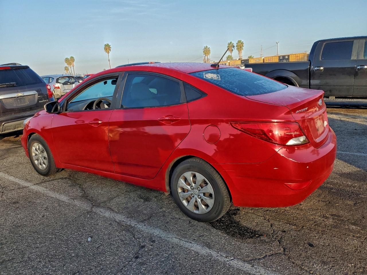 2017 HYUNDAI ACCENT SE photo 2