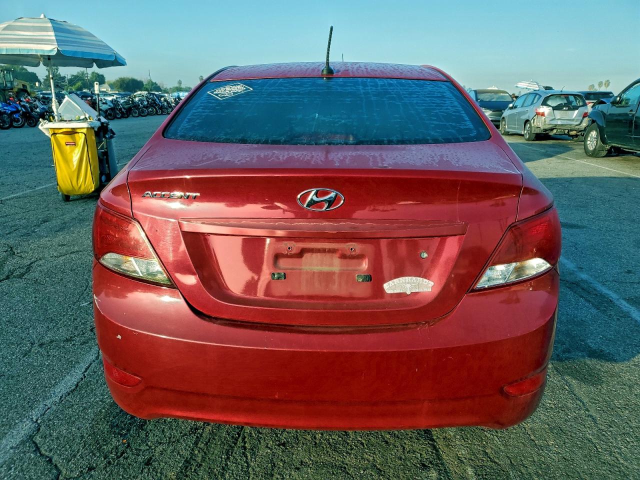 2017 HYUNDAI ACCENT SE photo 6