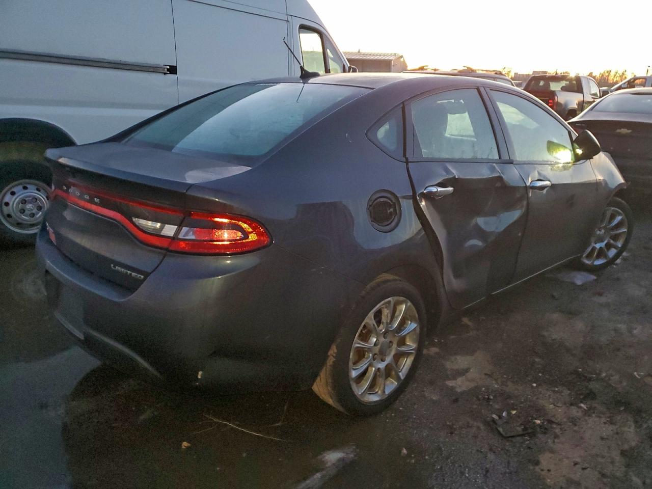 2013 DODGE DART LIMITED photo 3