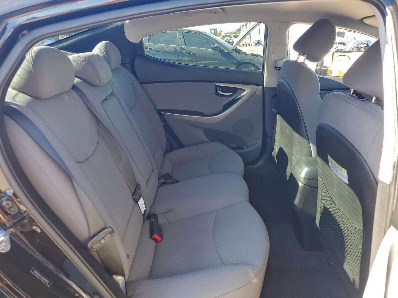 2016 HYUNDAI ELANTRA SE photo 10