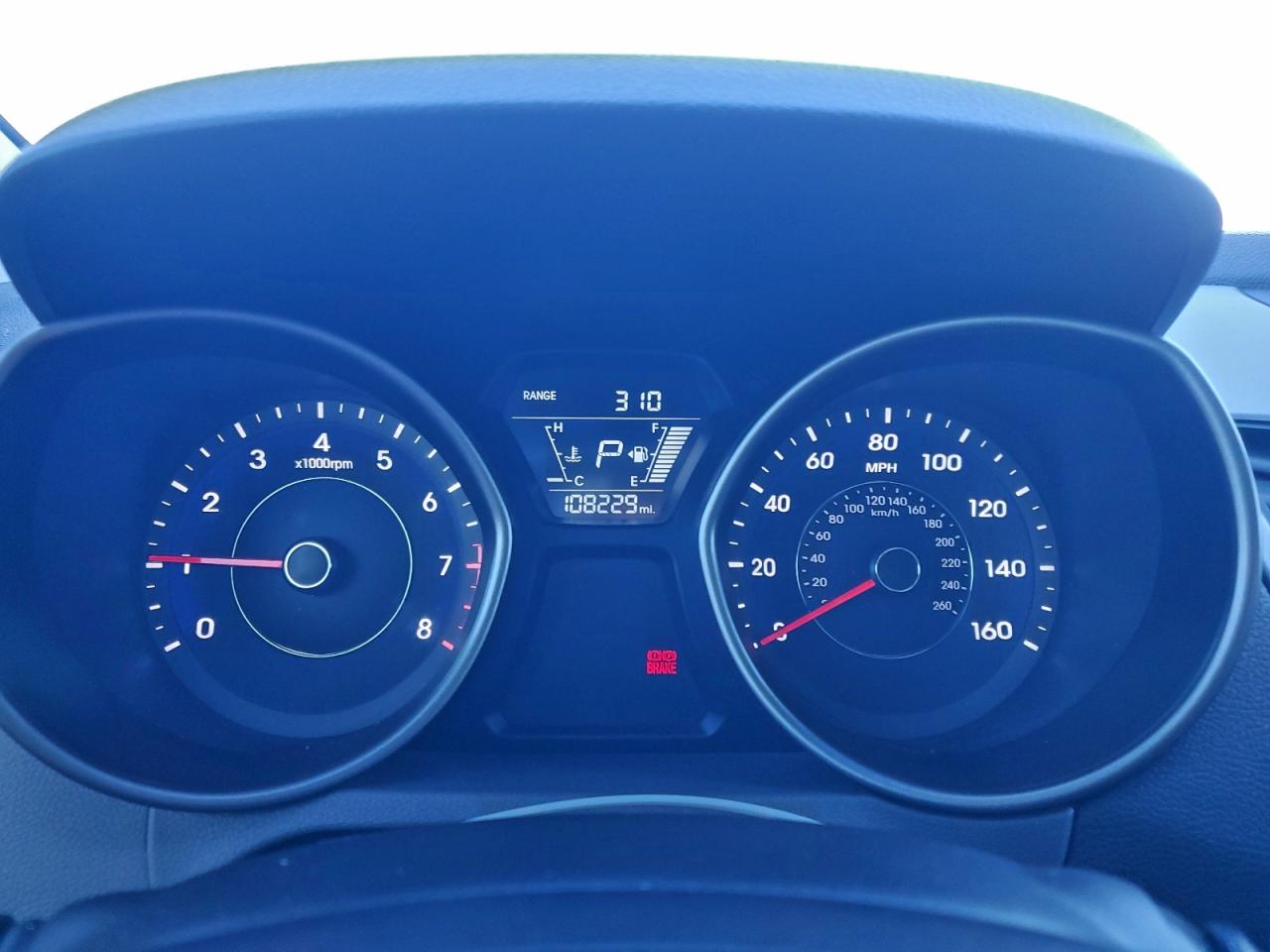 2016 HYUNDAI ELANTRA SE photo 9