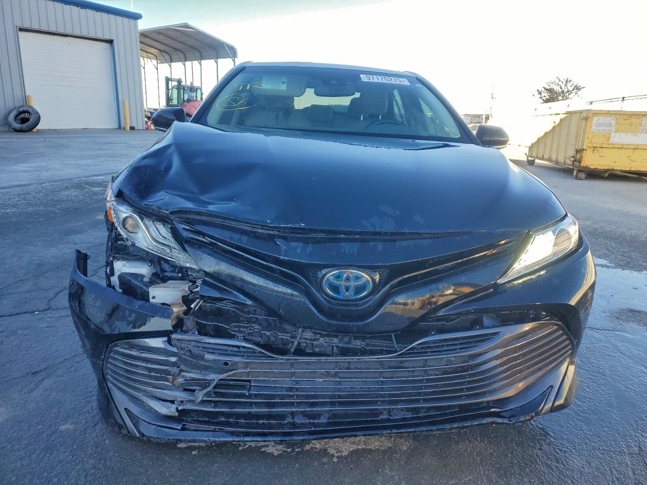 2018 TOYOTA CAMRY HYBRID photo 5
