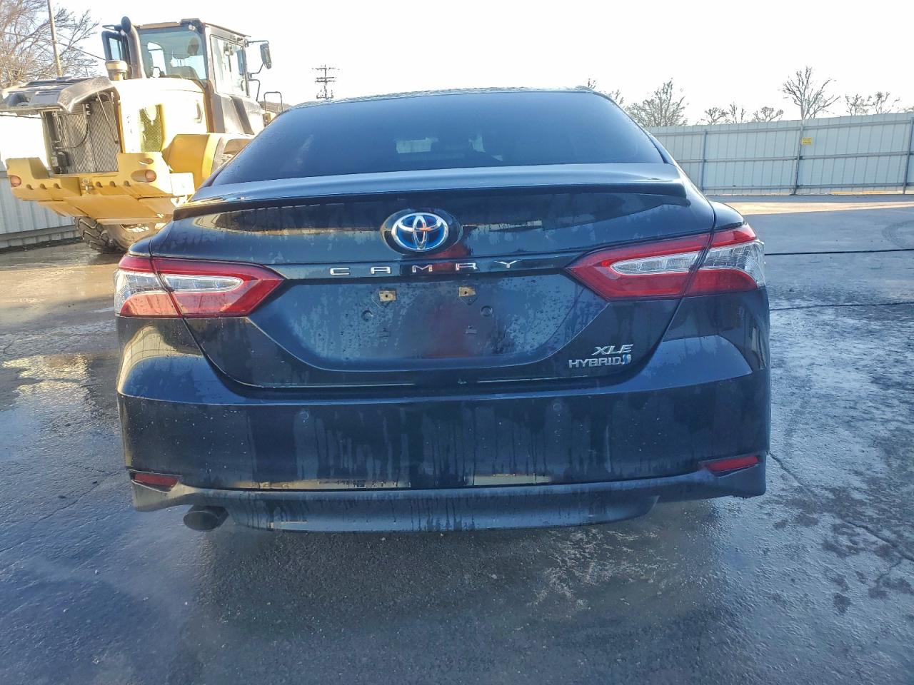 2018 TOYOTA CAMRY HYBRID photo 6