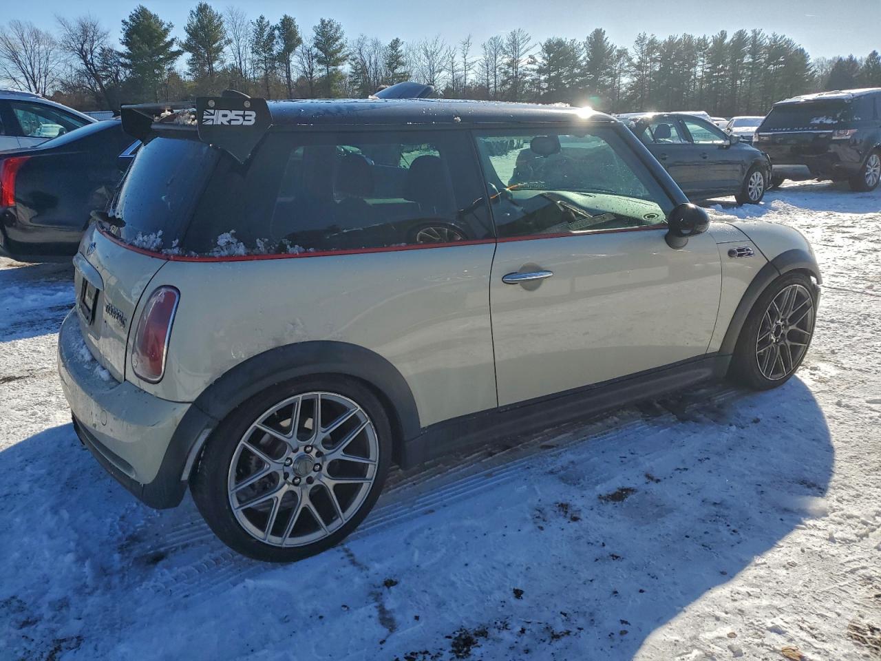 2005 MINI COOPER S photo 3