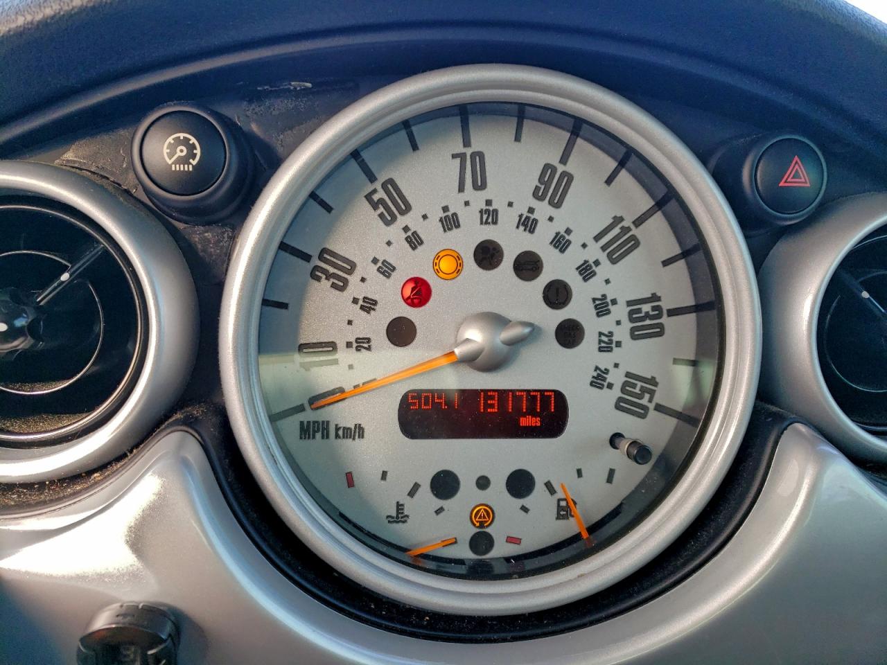 2005 MINI COOPER S photo 9