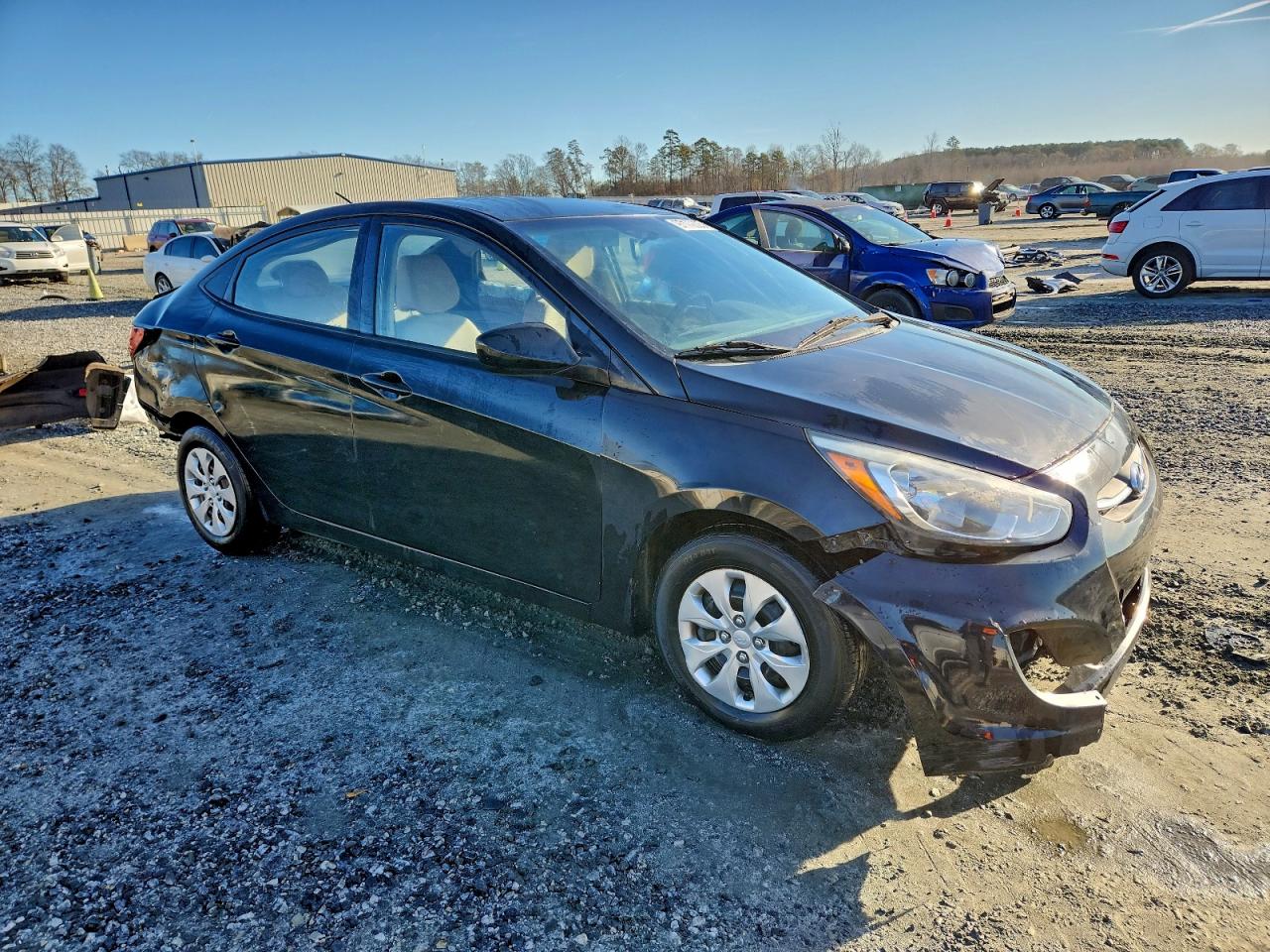 2016 HYUNDAI ACCENT SE photo 4