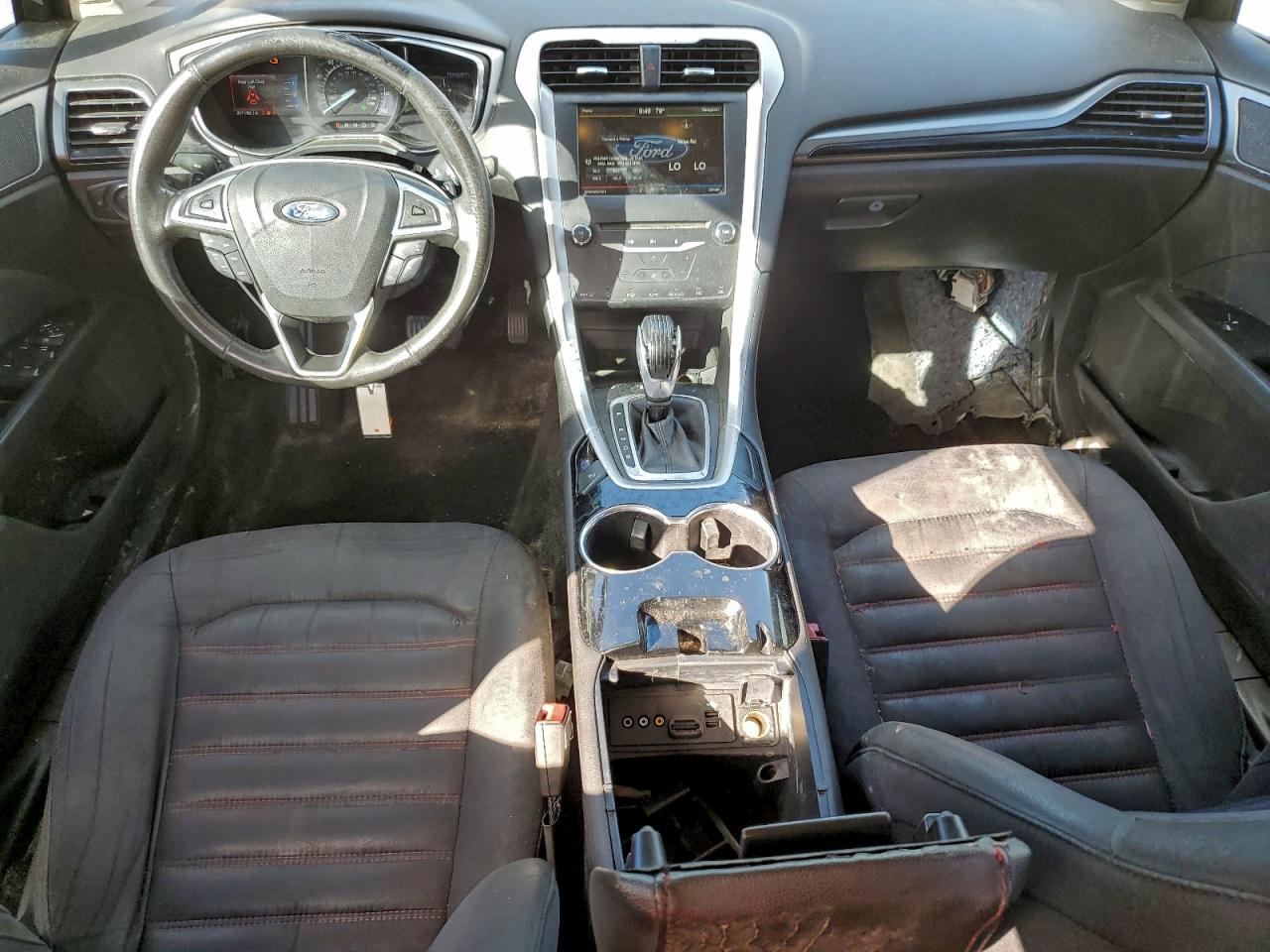2015 FORD FUSION SE photo 15