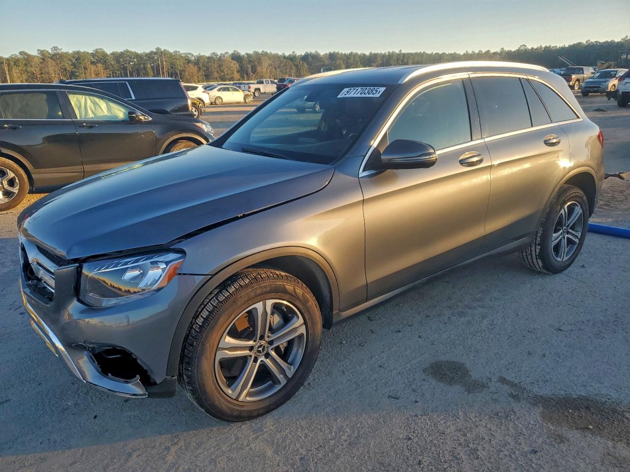 2018 MERCEDES-BENZ GLC