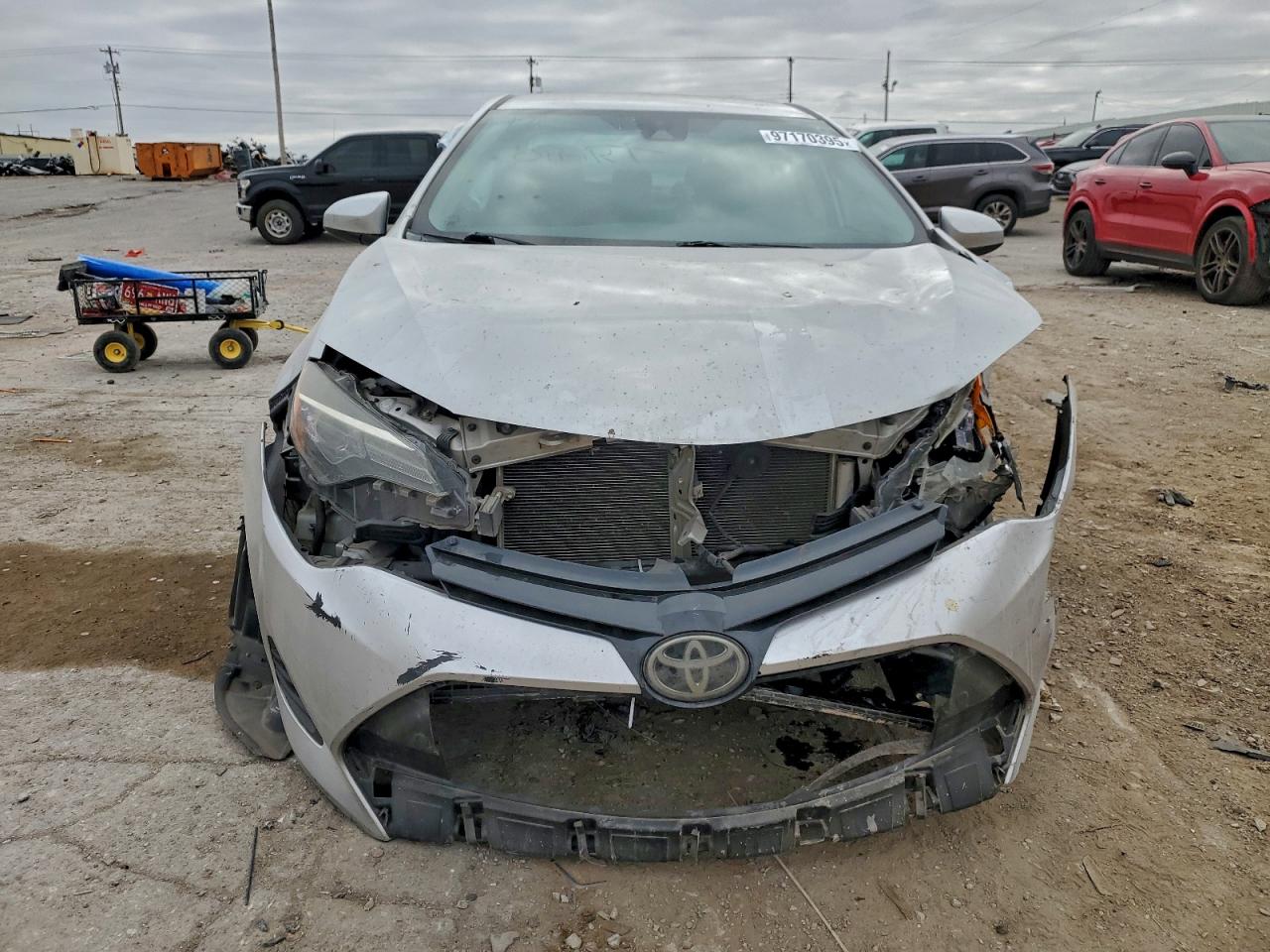 2017 TOYOTA COROLLA L photo 5