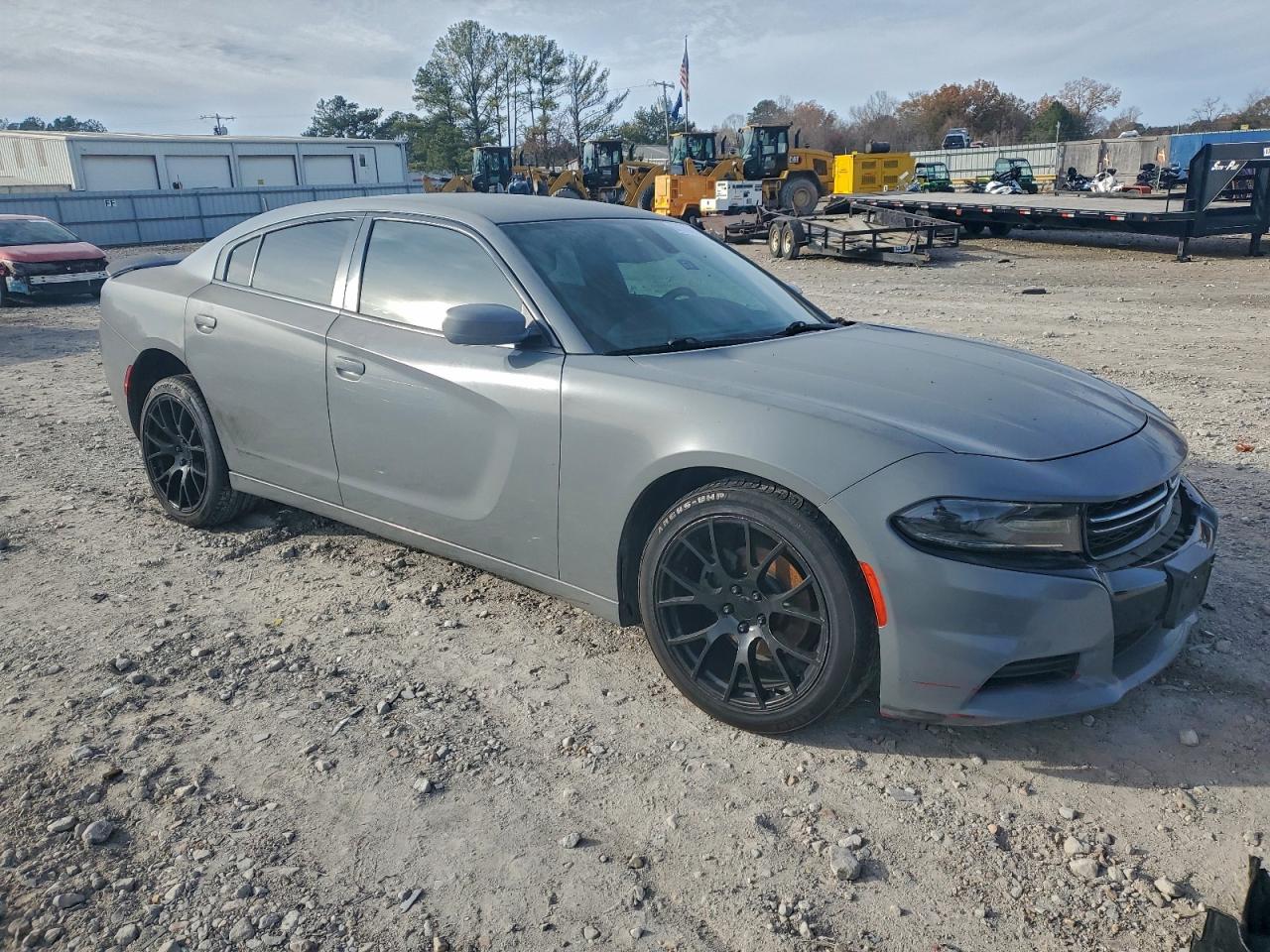 2017 DODGE CHARGER SE photo 4