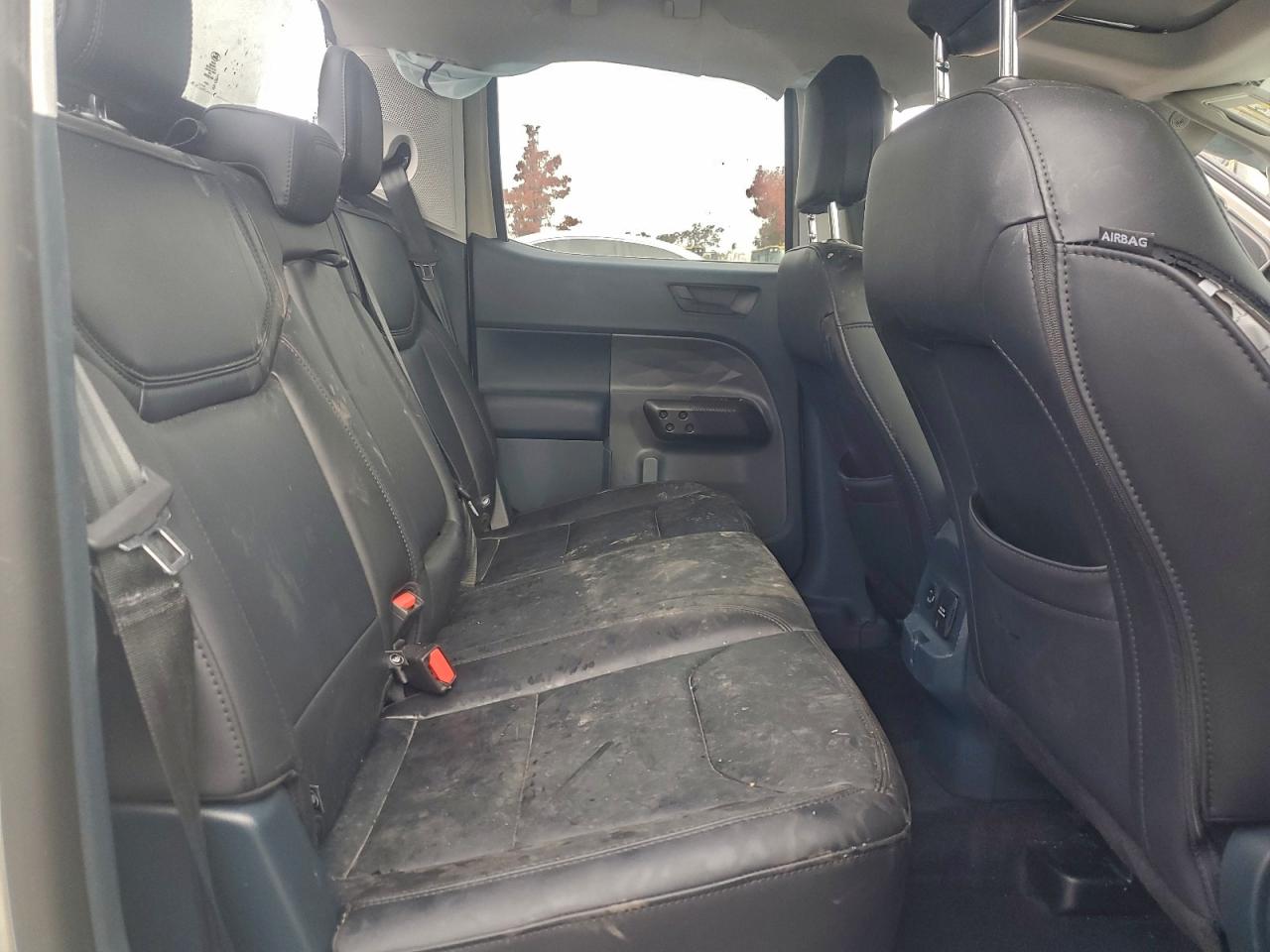 2024 FORD MAVERICK LARIAT photo 10
