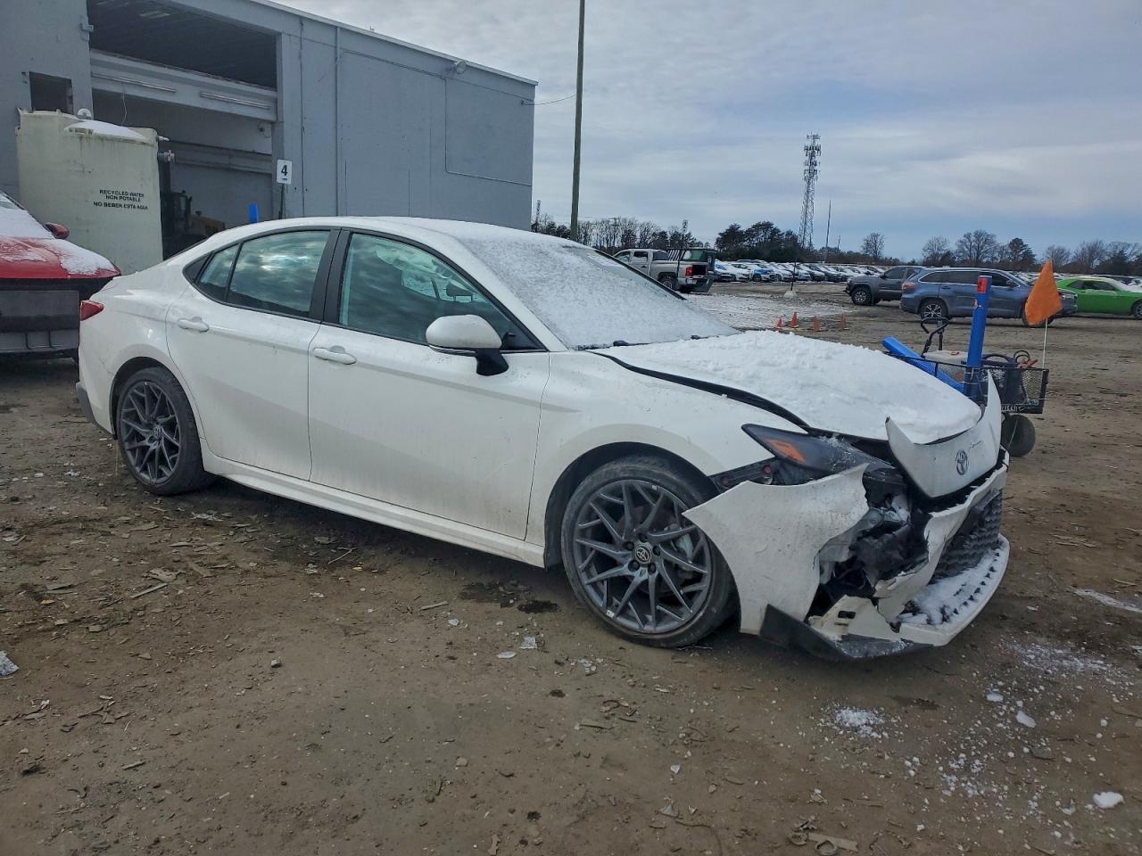 2025 TOYOTA CAMRY XSE photo 4
