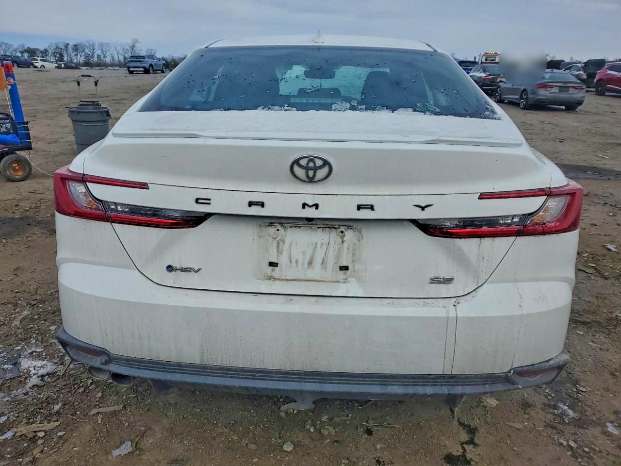 2025 TOYOTA CAMRY XSE photo 6