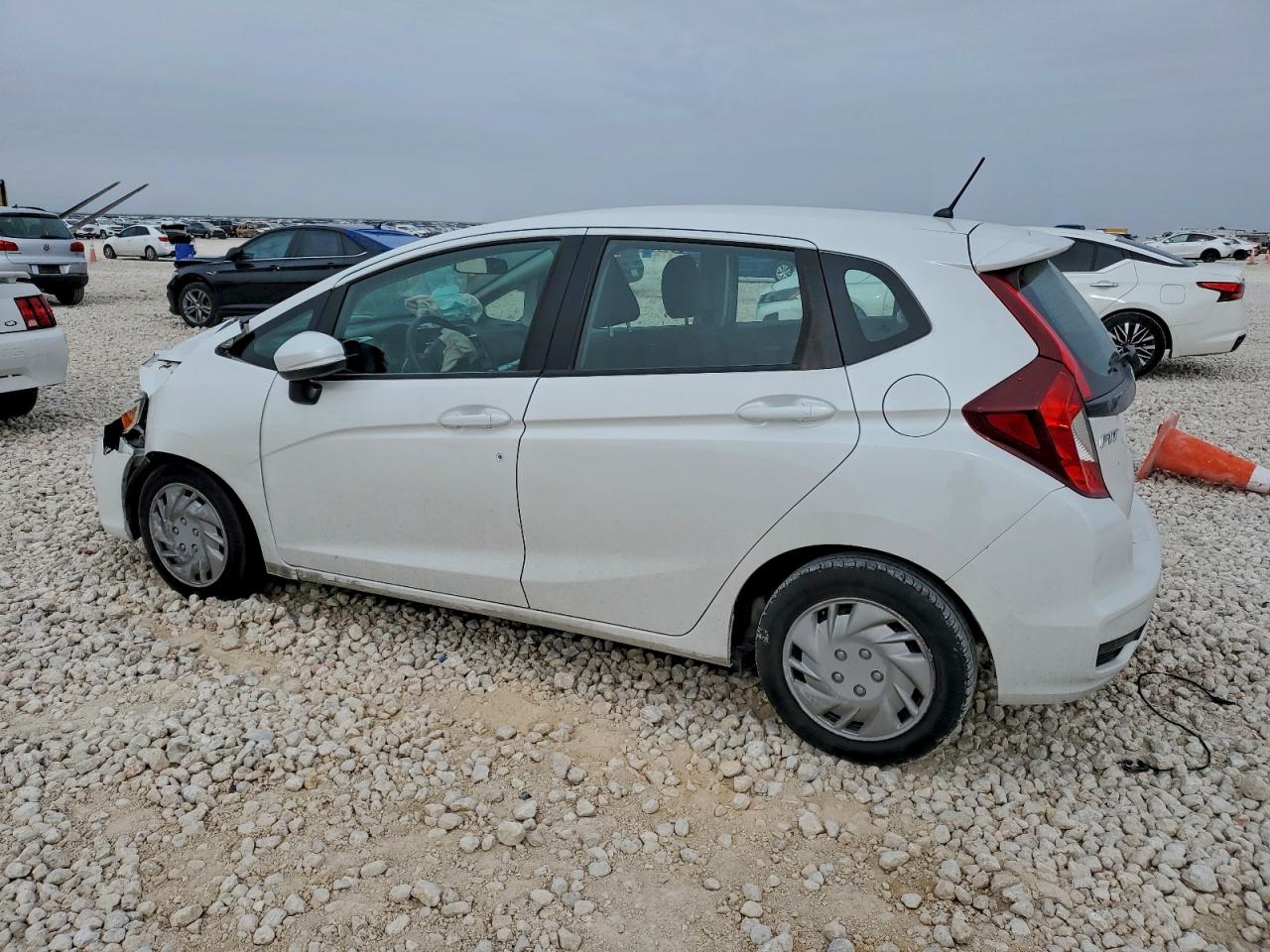 2019 HONDA FIT LX photo 2