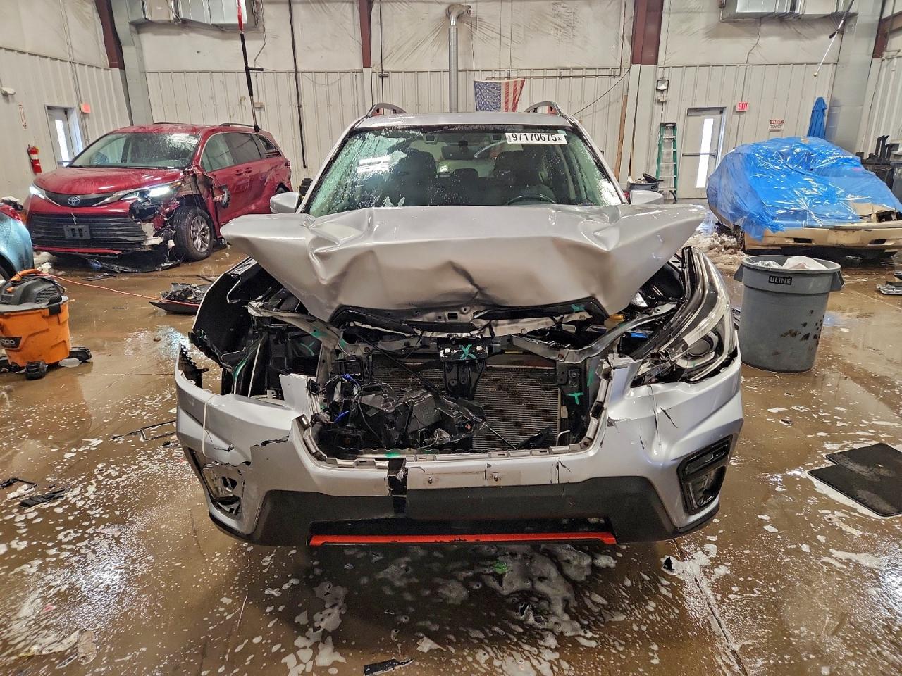 2019 SUBARU FORESTER SPORT photo 5