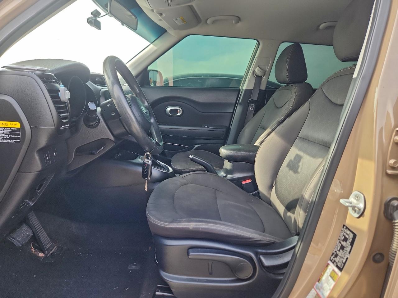 2016 KIA SOUL photo 7