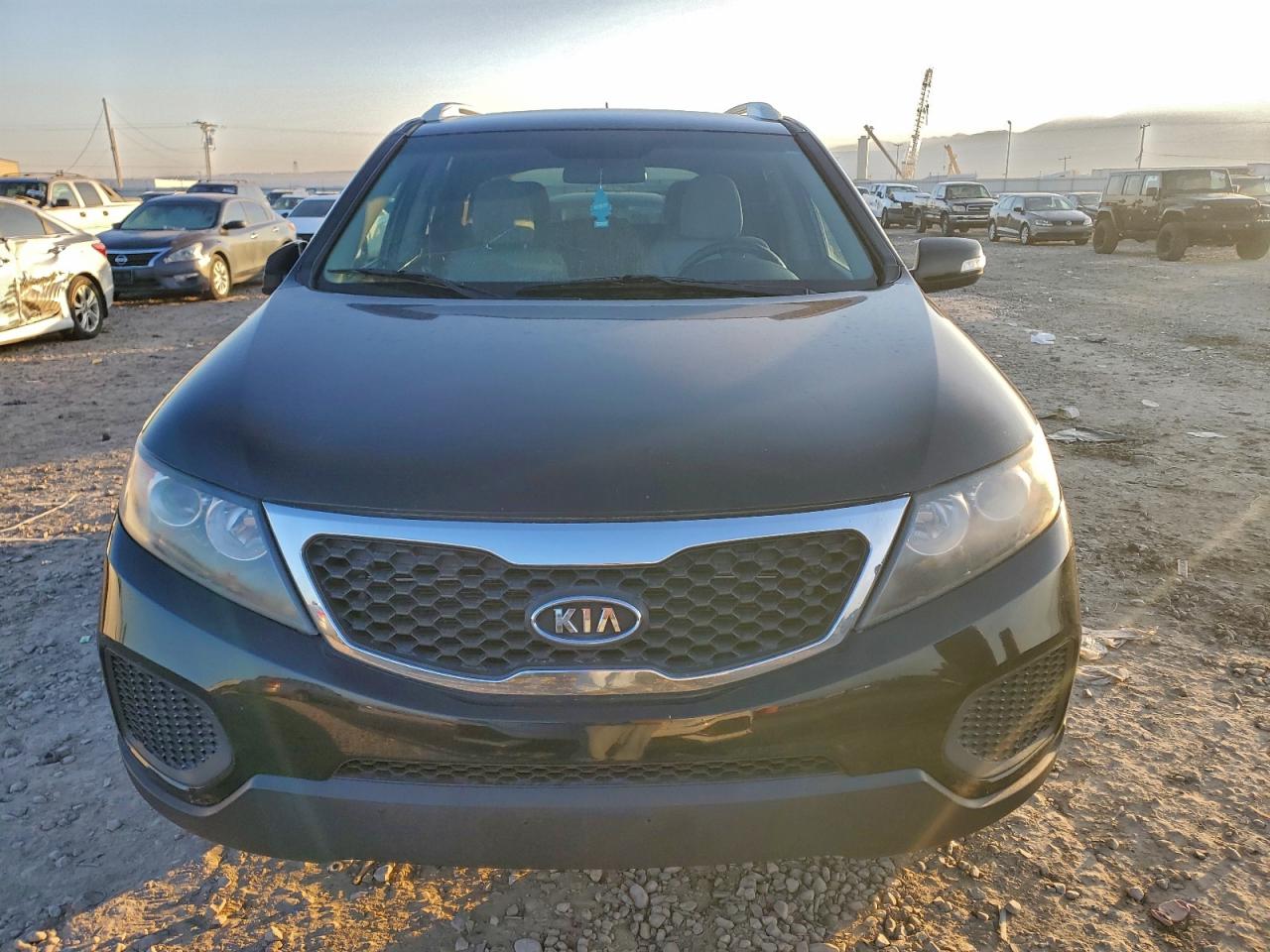 2012 KIA SORENTO BASE photo 5